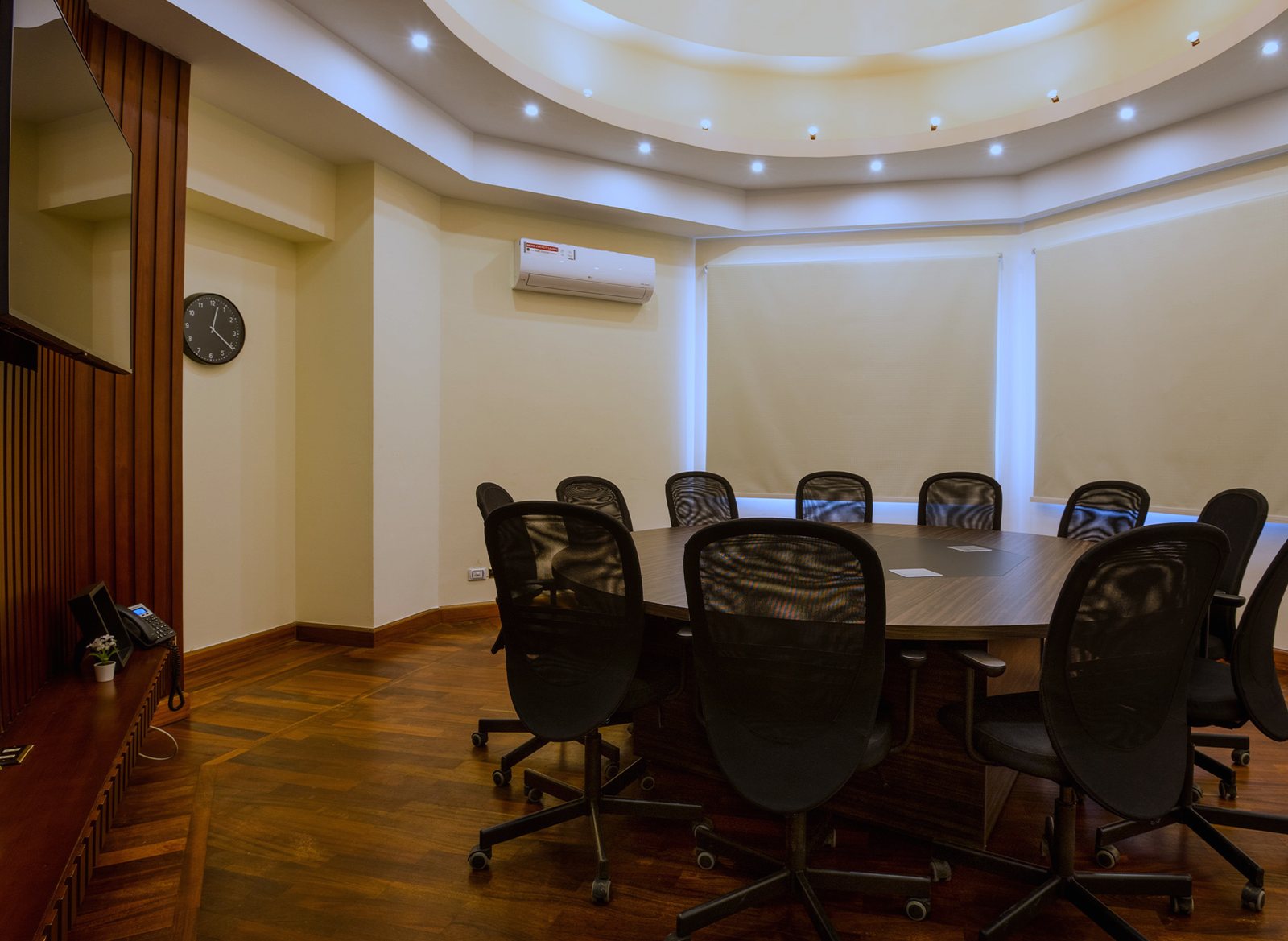 Meeting room · legacy interior